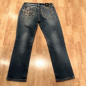 Vintage Miss Me Capri distressed and faded size 27